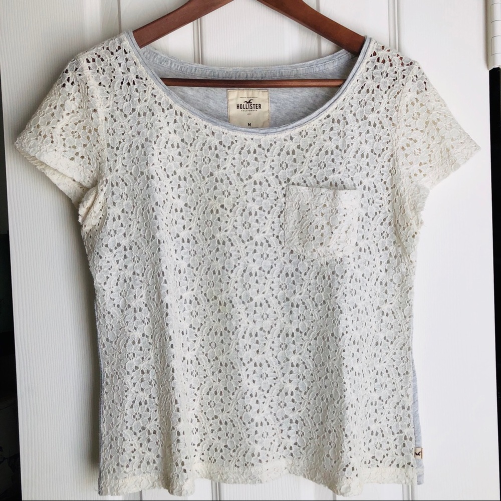 HOLLISTER floral top🌾
